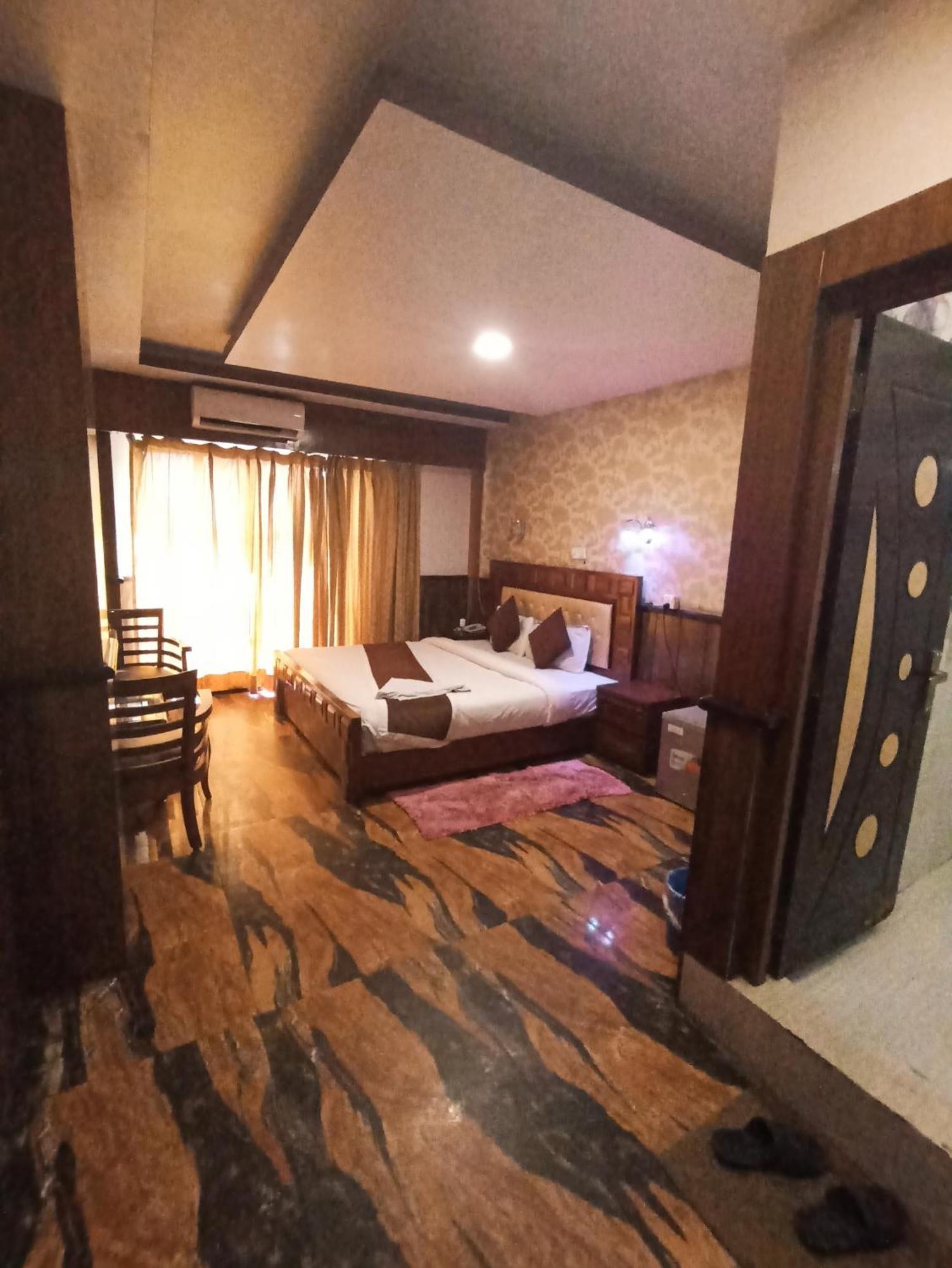 Hotel Prakash International Hetauda 객실 사진