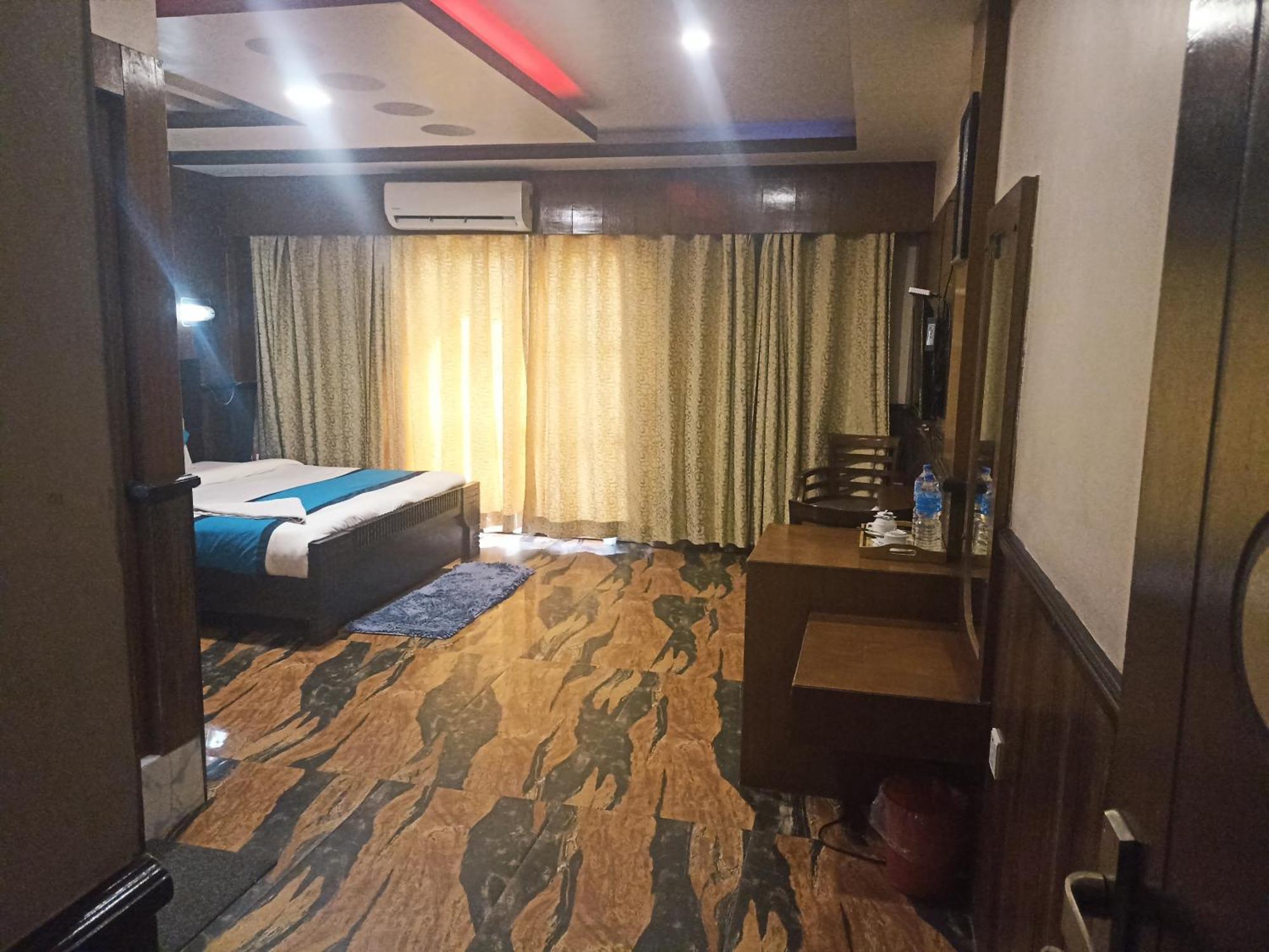Hotel Prakash International Hetauda 객실 사진